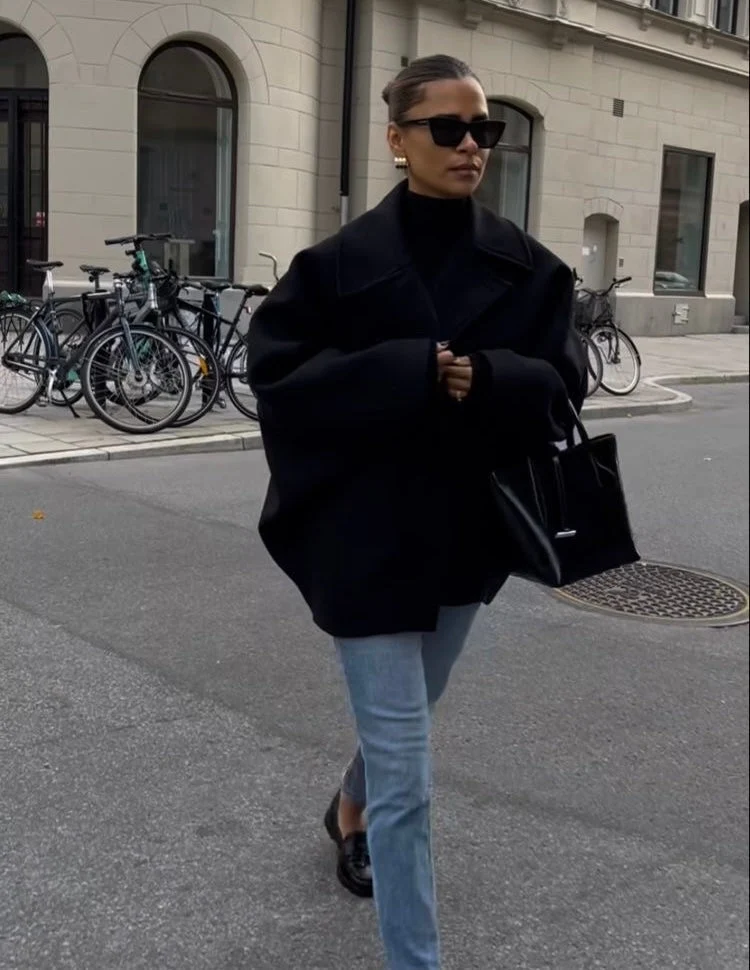 Gabriela | Damen Oversized Gerade Geschnittener Wintermantel