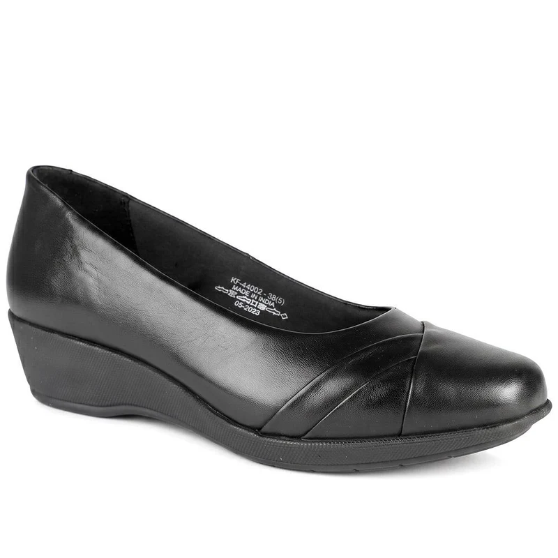 Smart Leather Wedge Heel Pumps - KF44002 / 329 815