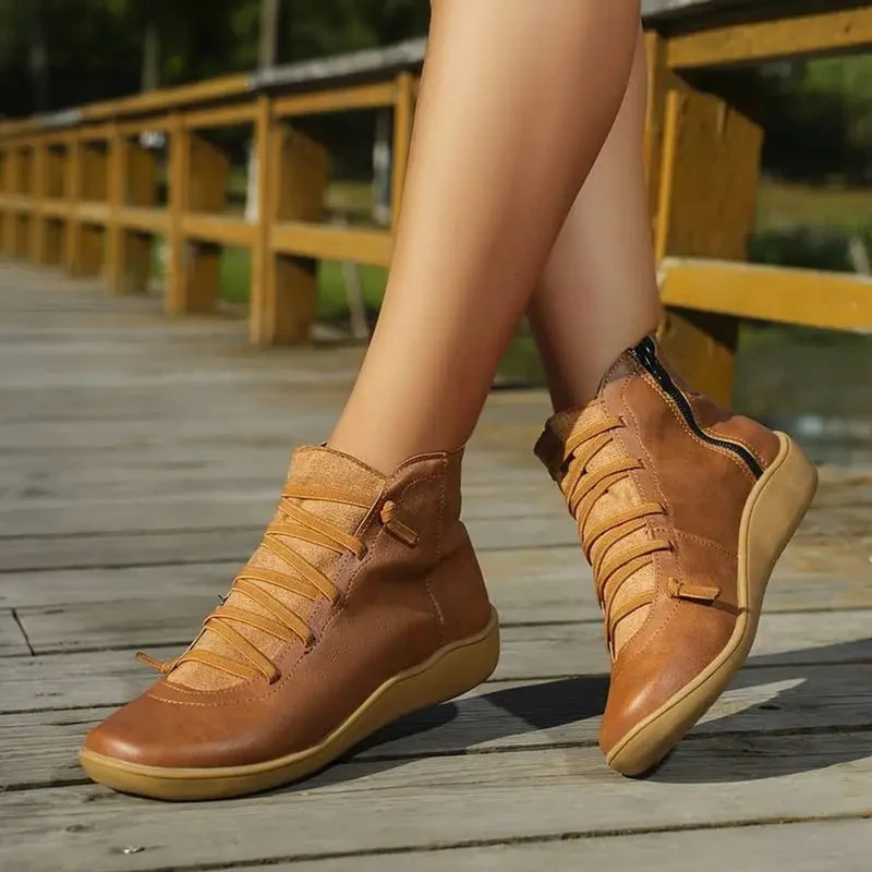 Greta | Damen Ankle Boots Schnürung Reißverschluss flache Sohle Stiefeletten