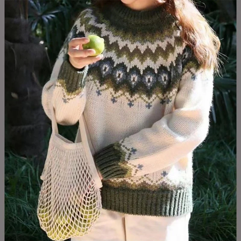 Karin | Damen Stylischer Winterpullover mit Print für den Alltag
