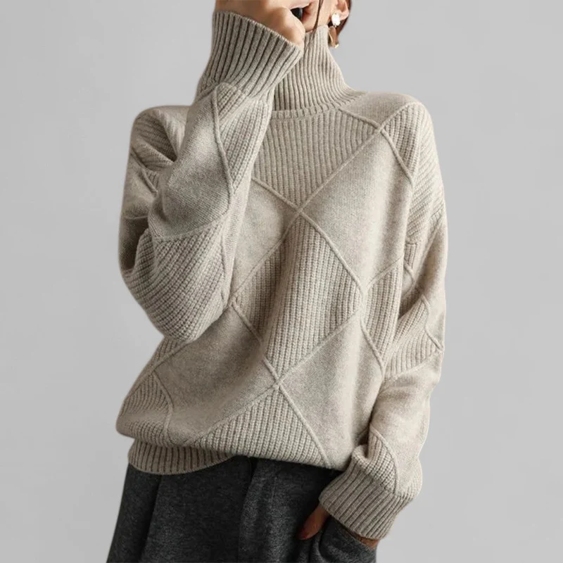 Barbara | Damen Oversized Winterpullover mit Muster und Rollkragen