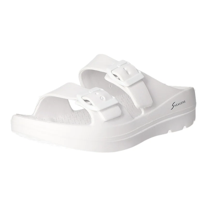 Sneakers Badelatsche