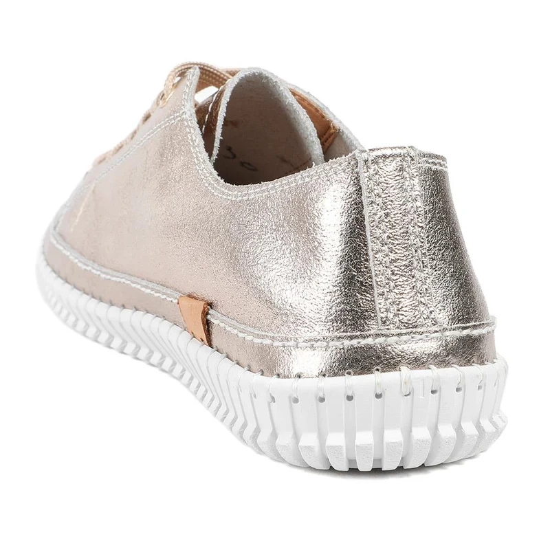 Leather Flexible Lightweight Lace Up Trainers - BRK43031 / 328 944 - Champagne