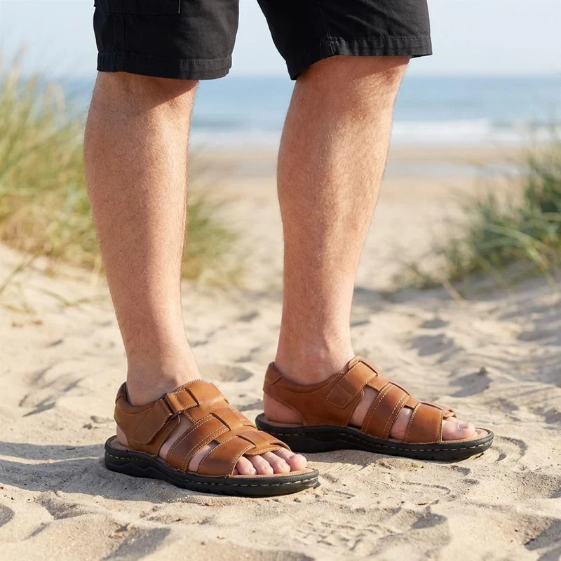 Leather Buckle Fastening Sandals - AATRA43007 / 328 941 - Tan