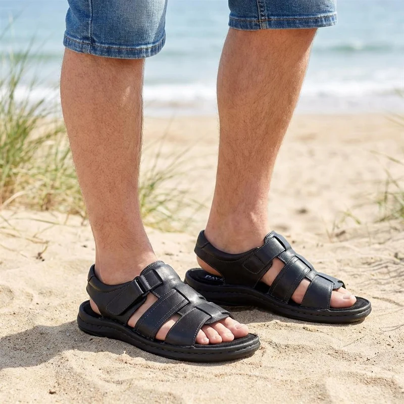 Leather Buckle Fastening Sandals - AATRA43007 / 328 941 - Black