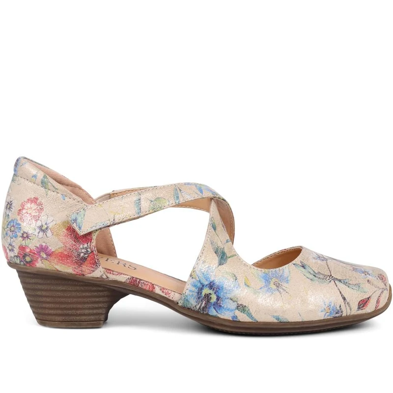 Low-Heeled Court Shoes - WBINS39078 / 325 127 - Floral
