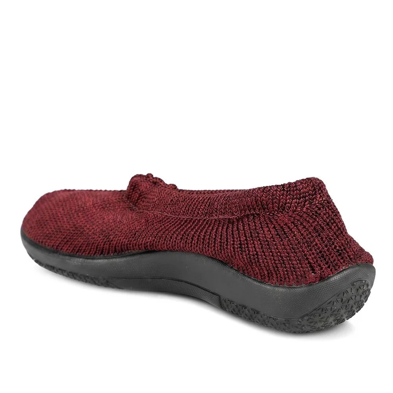 Flexible Fabric Upper Slip On Shoes - PLU44002 / 330 363 - Burgundy