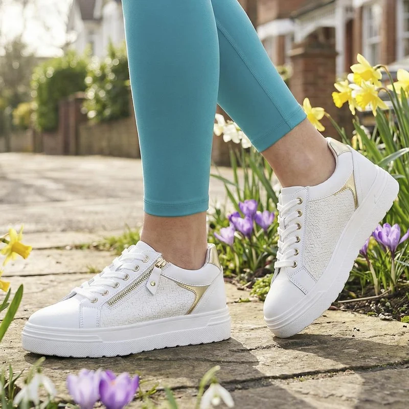 Wide Fit Chunky Lace-Up Trainers - WBINS41001 / 326 810 - White