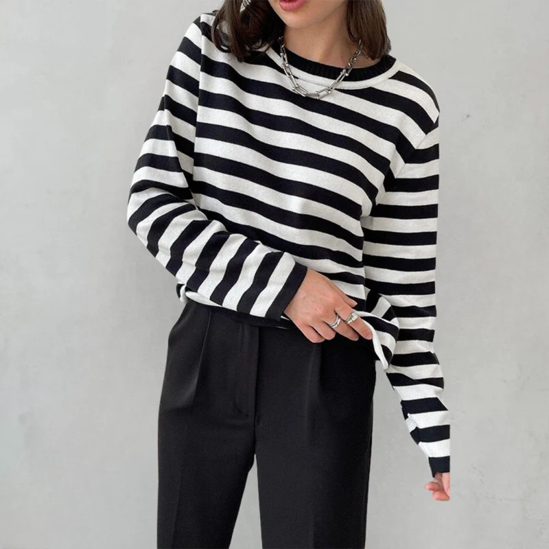Emilia | Damen Gestreifter Langarm Relaxed-Fit Rundhals Sweater