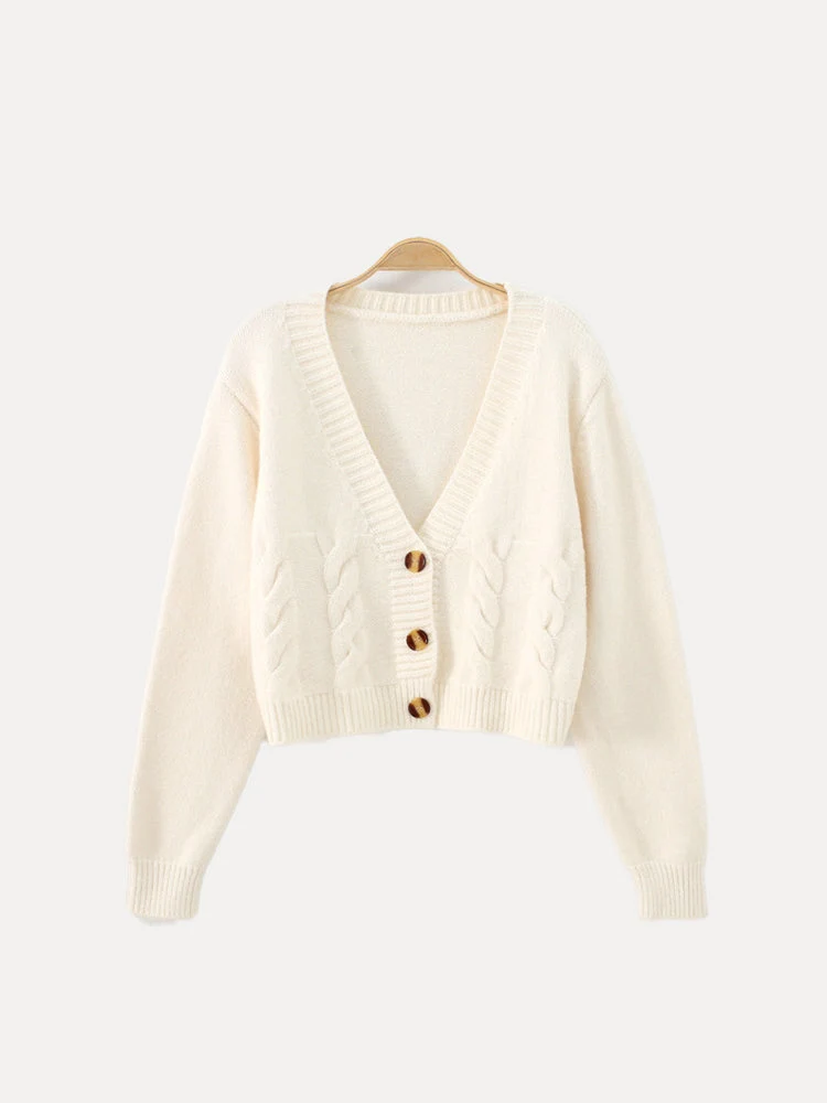 Christa | Damen Zopfmuster-Strickjacke mit V-Ausschnitt und Knöpfen