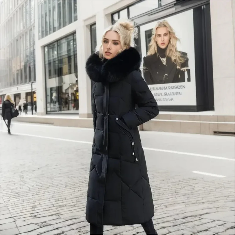 Jessica | Damen Lange Winterjacke mit Kapuze und Fellbesatz