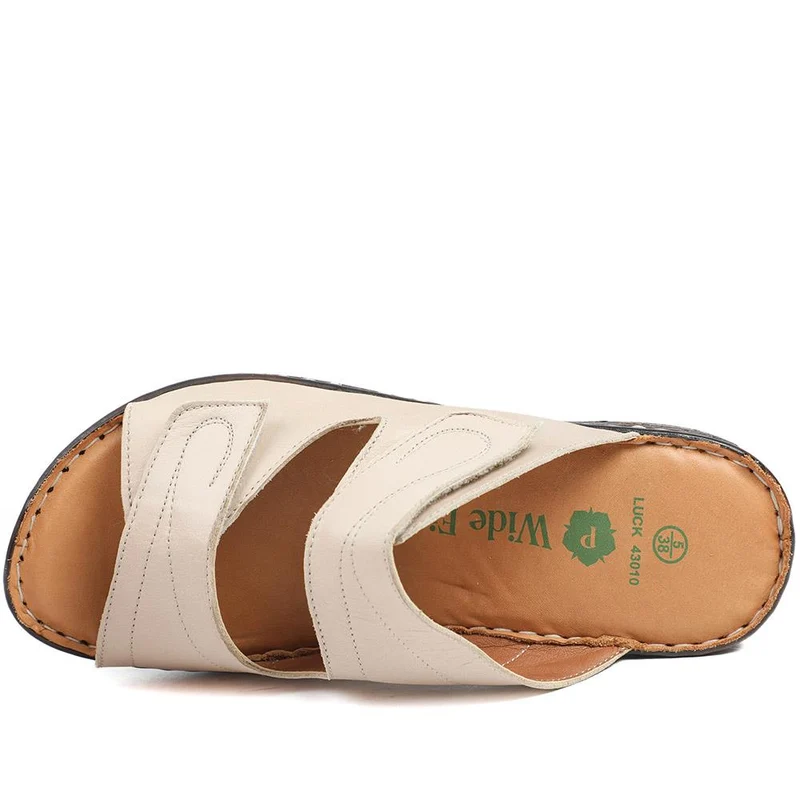 Wide Fit Leather Adjustable Fastening Sandals - LUCK43010 / 329 155 - Beige