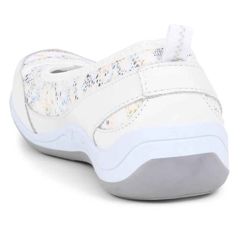 Slip-On Patterned Lightweight Pumps - BRK37007 / 323 323 - White Floral