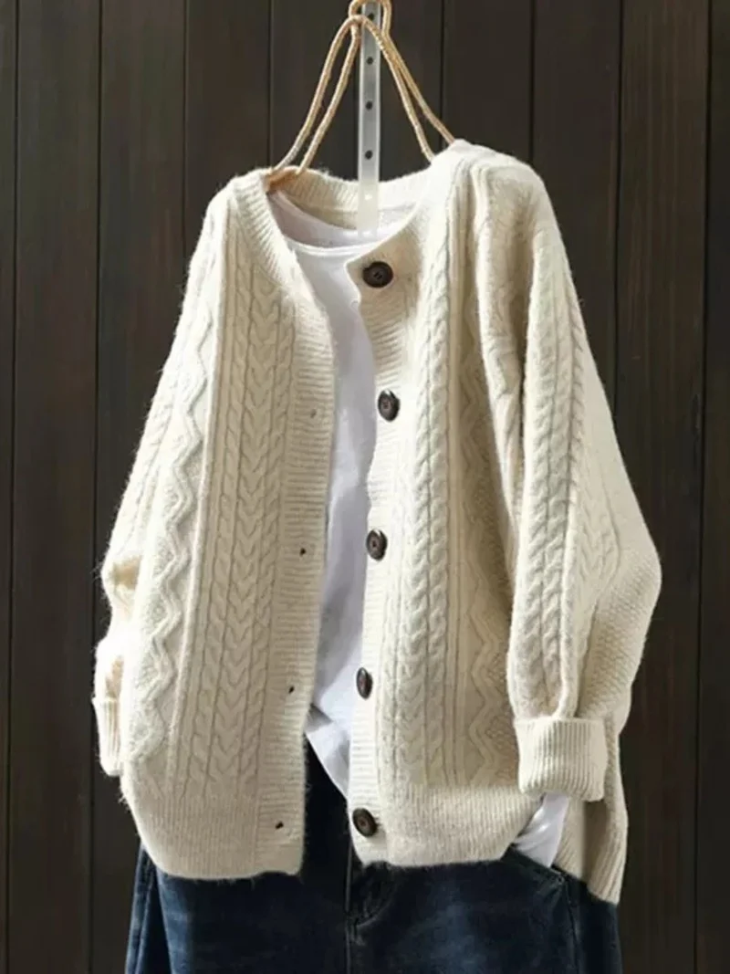 Leonie | Damen Oversized Zopfmuster Cardigan mit Knopfleiste