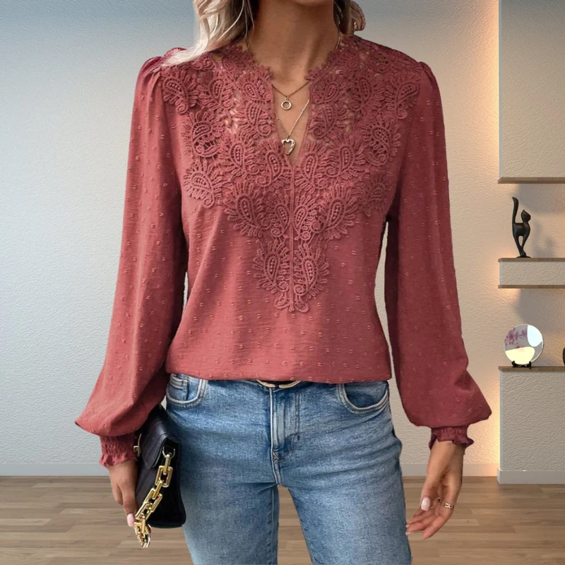 Katharina | Damen Elegante Spitzen-Bluse mit V-Ausschnitt und Gepunkteter Chiffon