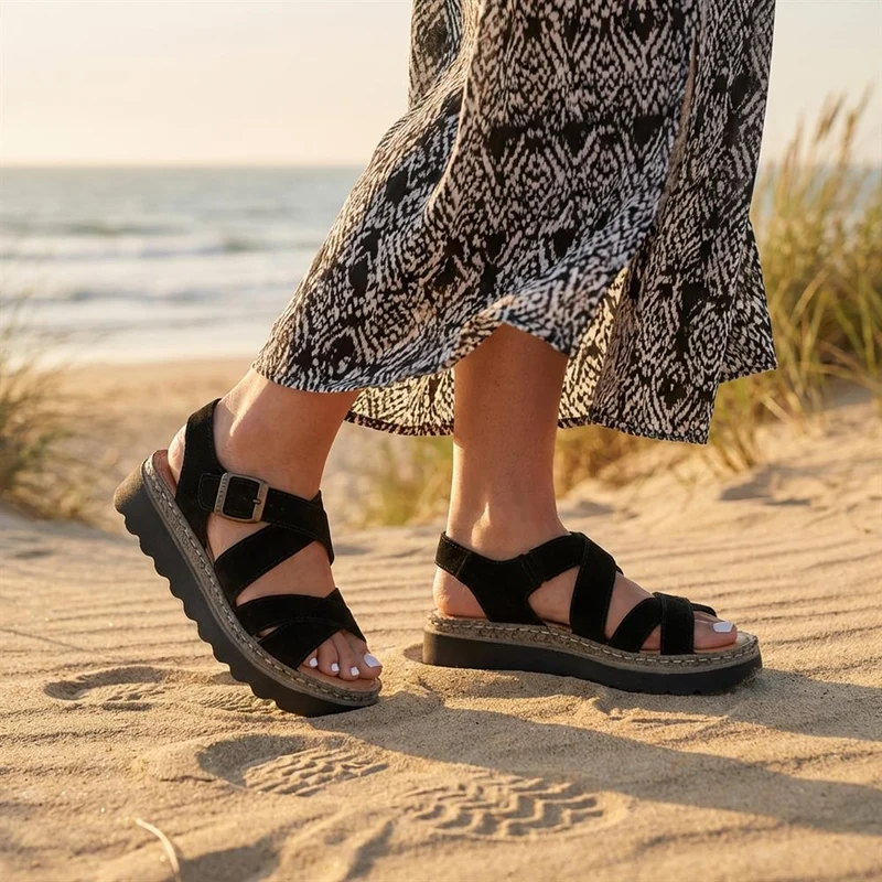 Fly Flot Platform Heel Buckled Sandals - FLY43007 / 328 656 - Black