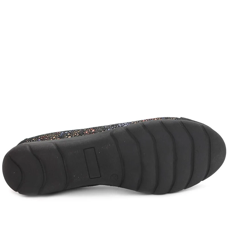 Leather Slip On Ballet Flats - BRK44005 / 329 758 - Black Floral