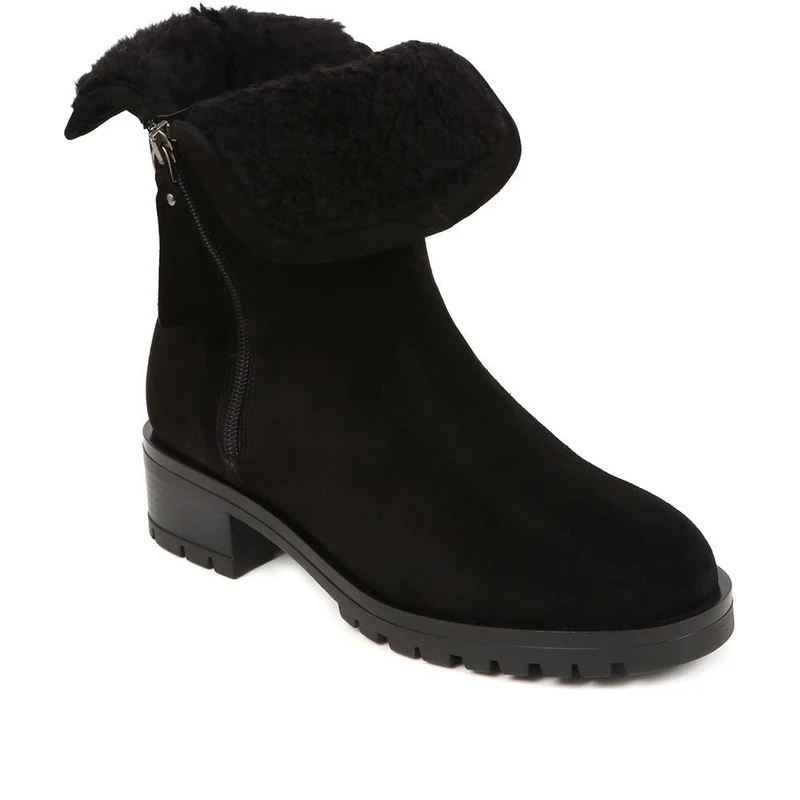 Lora Casual Leather Boots - LORA / 324 368 - Black
