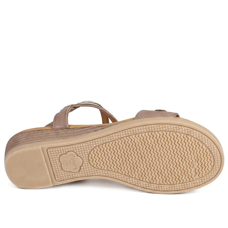 Wide Fit Embellished Stretch Fit Sandals - BAIZH43066 / 329 610 - Brown