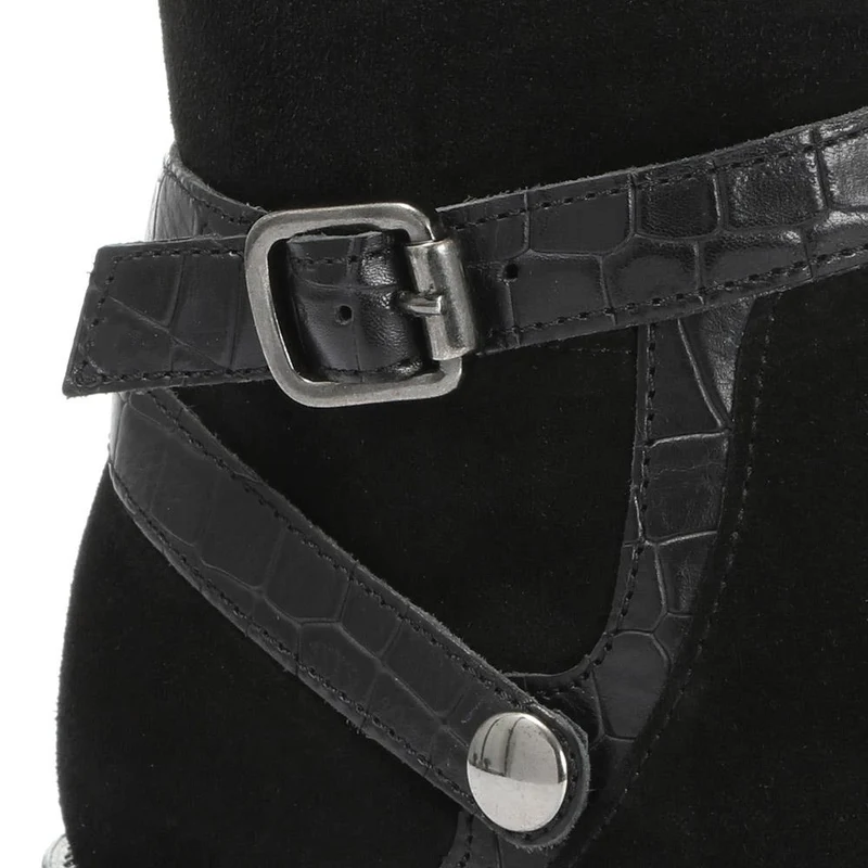 Leather Flat Pointed Riding Boot - CARM30520 / 316 579 - Black Suede