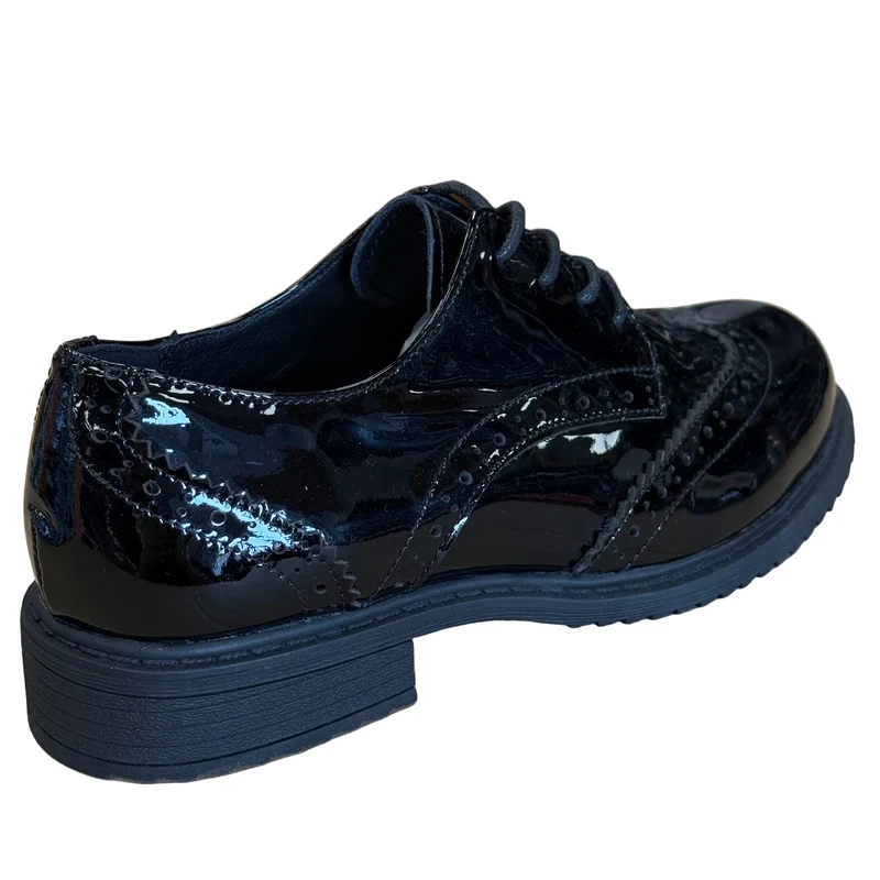 Teds Pomona Lackleder-Schulschuh mit Schnürung für Kinder | Schwarz