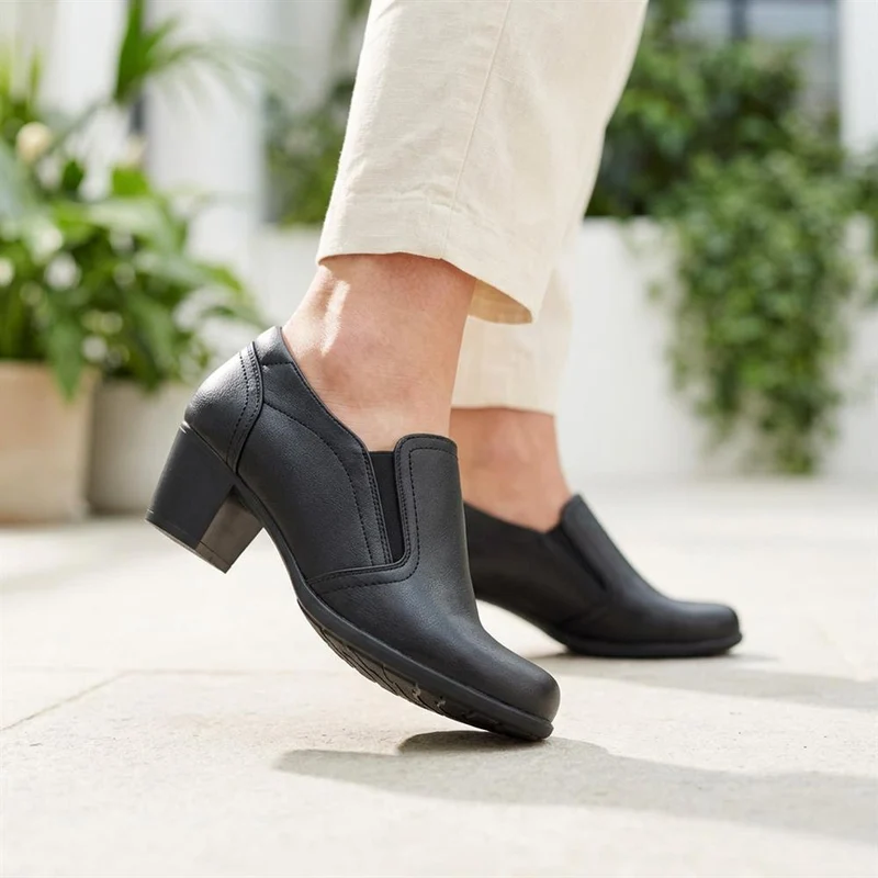 Wide Fit Cone Heel Shoes - WBINS42010 / 327 915 - Black