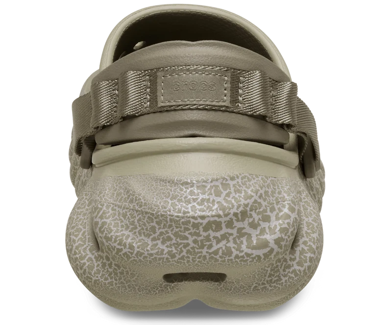 CROCS Unisex Echo Crackle Clog | Motte