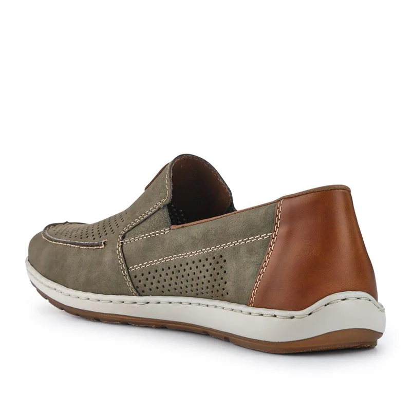Slip-On Casual Shoes - RKR33500 / 319 700 - Olive