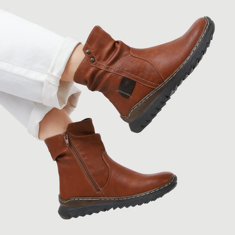 Casual Ankle Boots - PINYI38001 / 324 232 - Tan