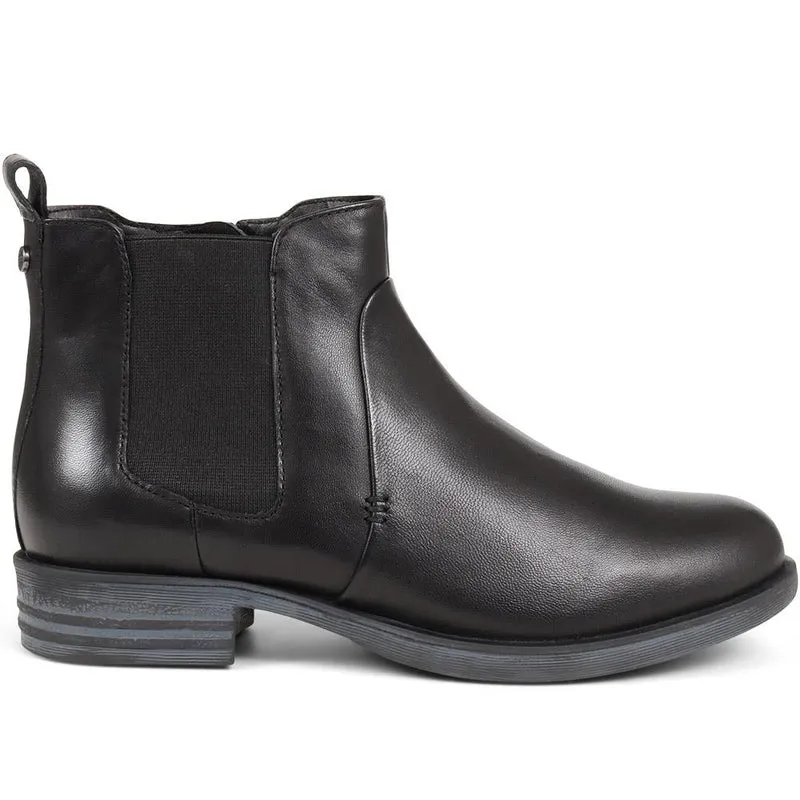 Leather Ankle Boots - GUP38501 / 324 314 - Black