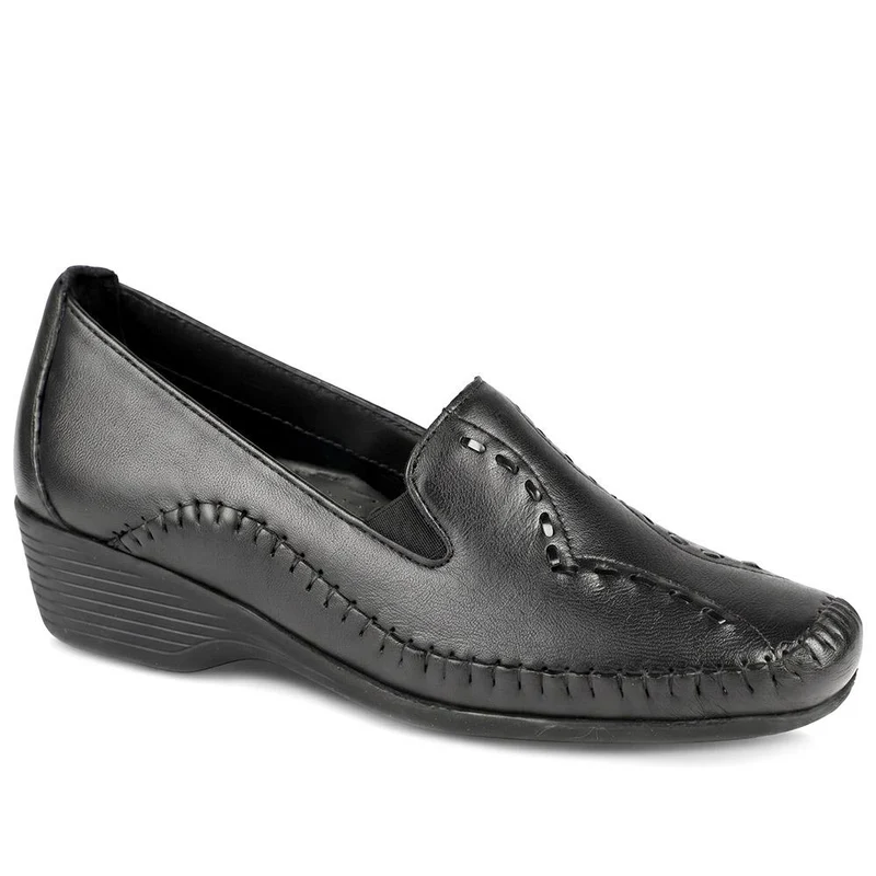 Leather Wedge Loafers - MOEN43004 / 329 555 - Black