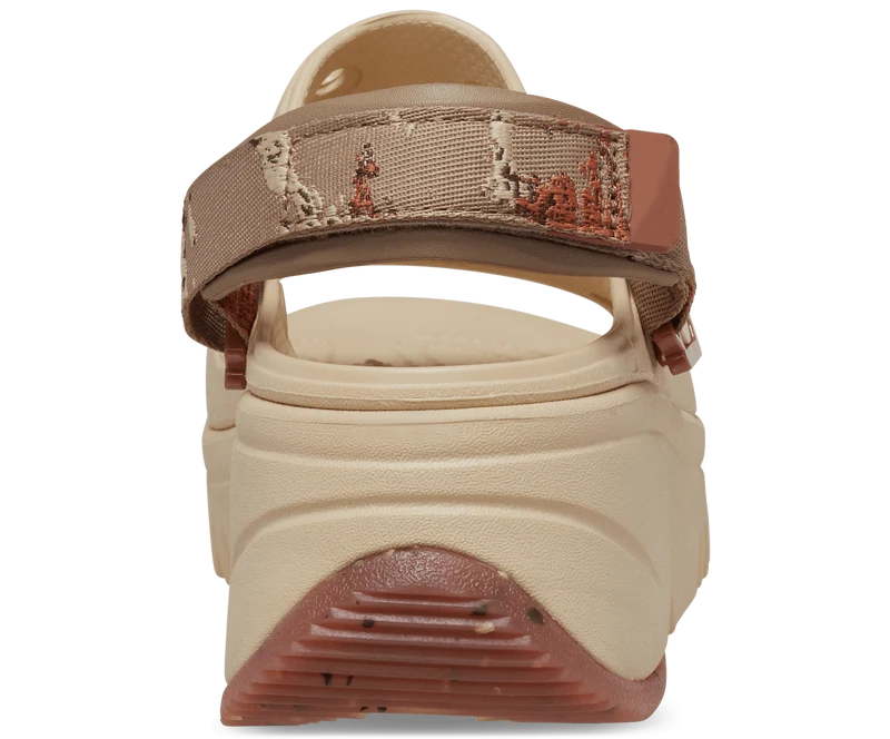 CROCS Unisex Hiker Xscape Sandale - Shitake