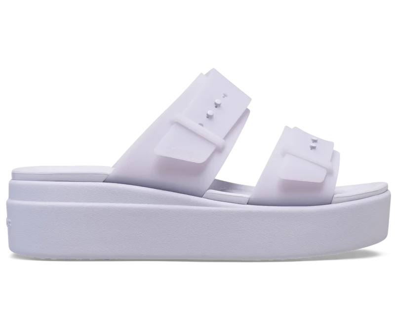 CROCS Brooklyn Sandalen mit Schnalle und niedrigem Keilabsatz - Lila Mond