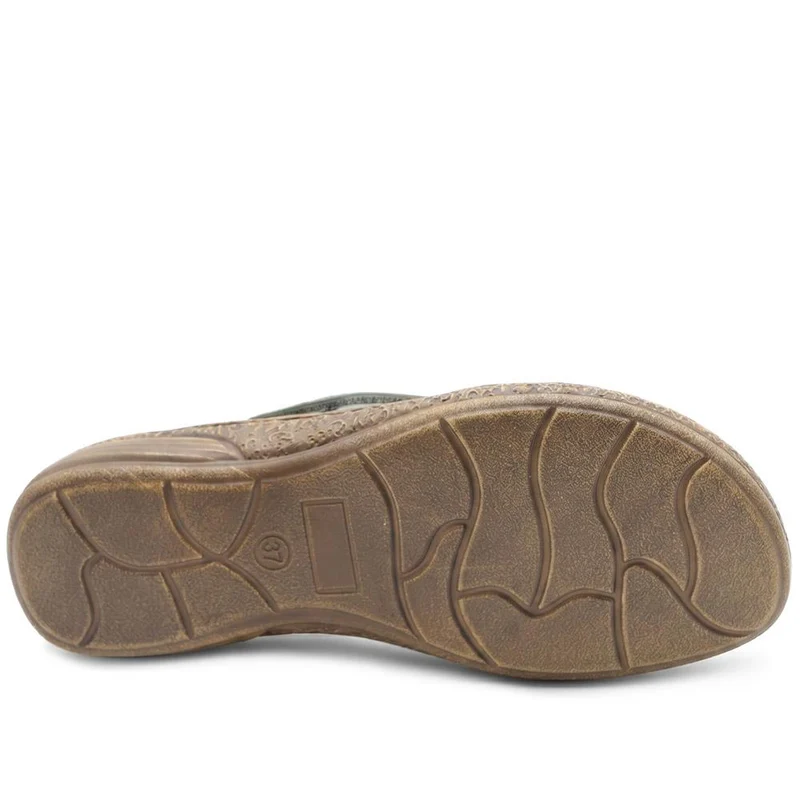 Adjustable Fasten Lightweight Sandals - WOIL43018 / 329 043 - Green
