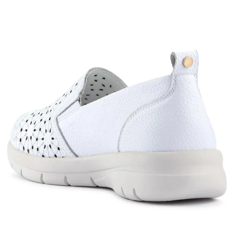 Wide Fit Leather Slip-On Shoes - BRK41034 / 327 021 - White