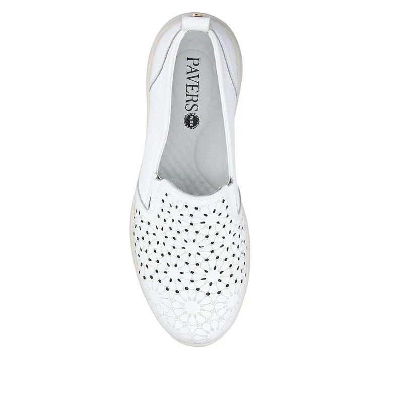 Wide Fit Leather Slip-On Shoes - BRK41034 / 327 021 - White