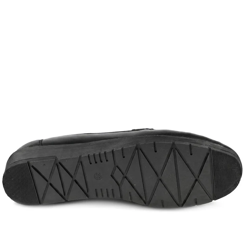Casual Leather Moccasins - MOEN43000 / 329 547 - Black