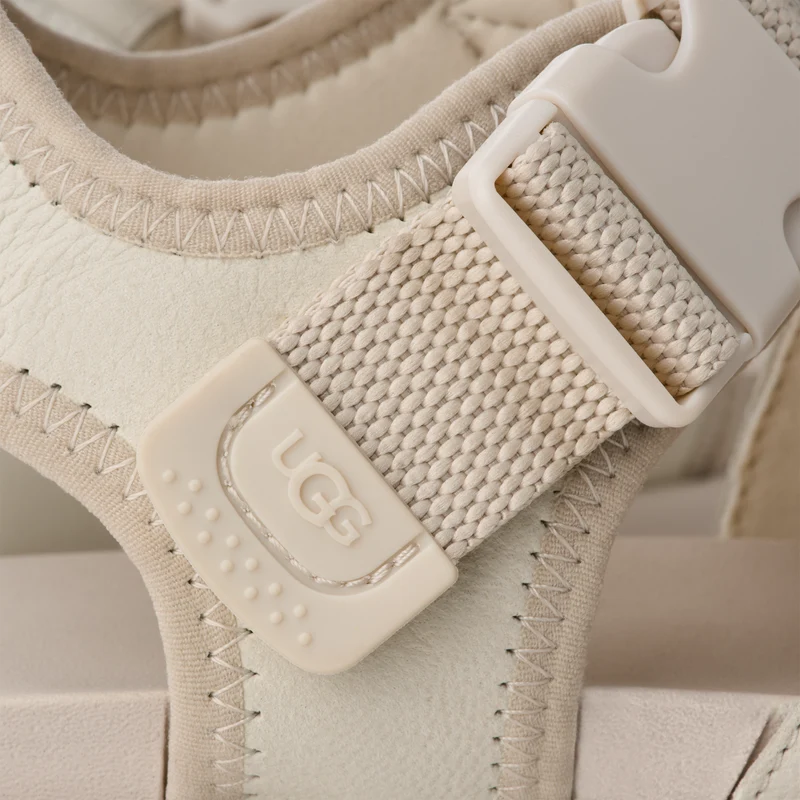UGG Cora Sandale für Damen - Jasmin