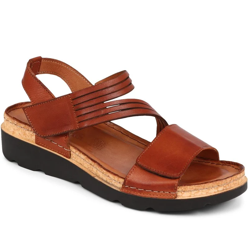 Adjustable Fasten Leather Sandals - KARY39029 / 325 513 - Tan