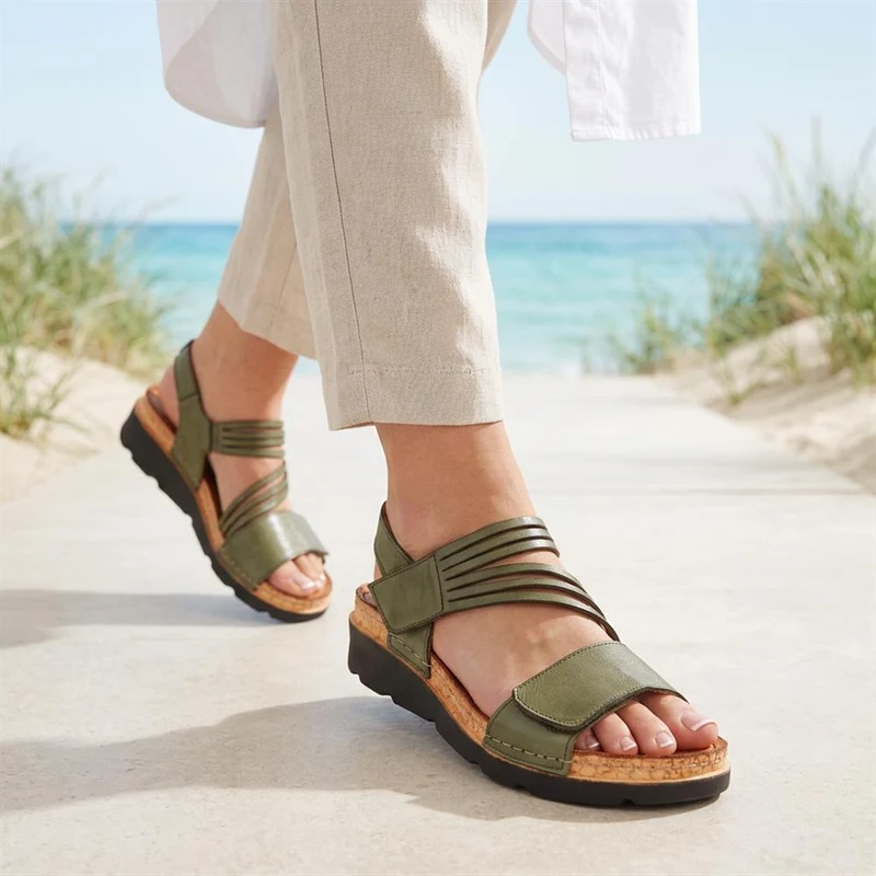 Adjustable Fasten Leather Sandals - KARY39029 / 325 513 - Olive