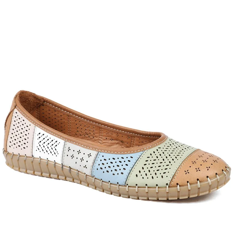 Bellissimo Leather Laser Cut Pumps - BELMET43008 / 329 220 - Tan Multi
