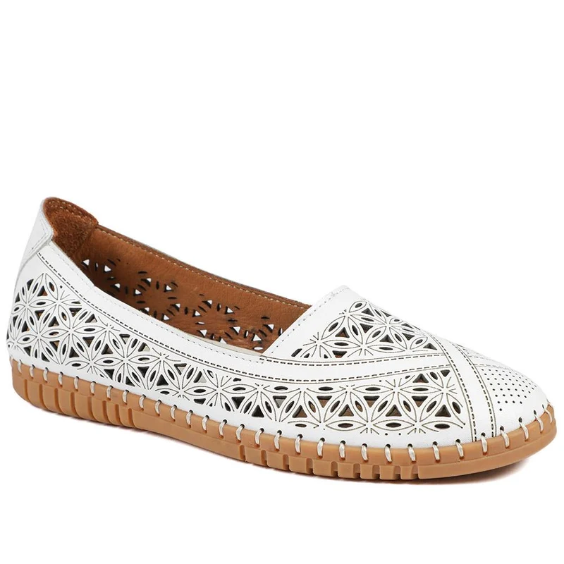 Leather Laser Cut Pumps - KARY43001 / 328 826