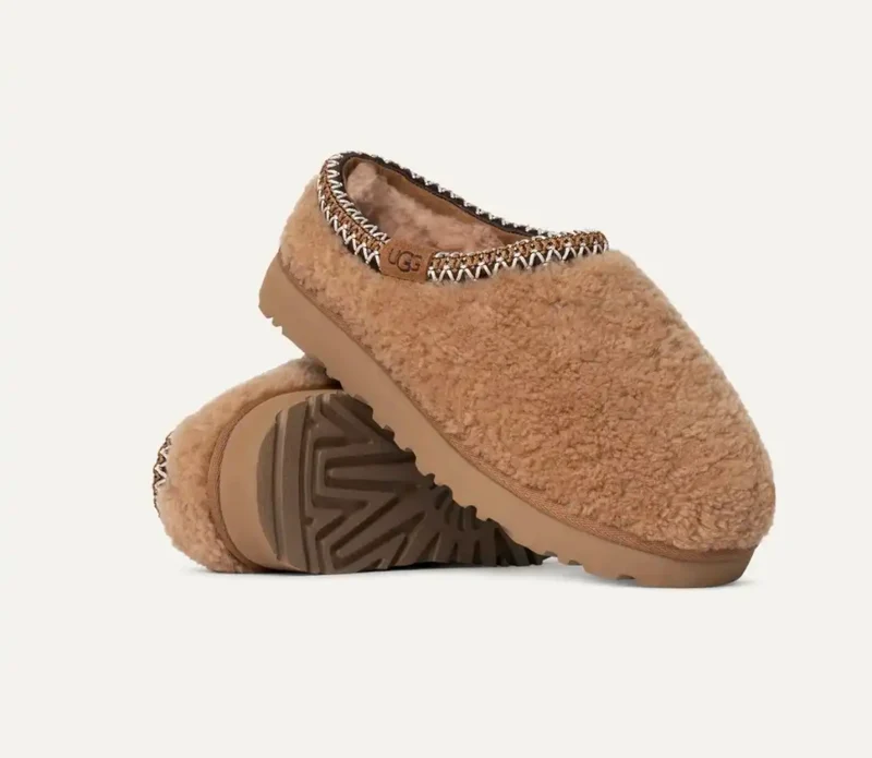UGG Tasman Maxi Curly Slipper für Damen - Kastanie