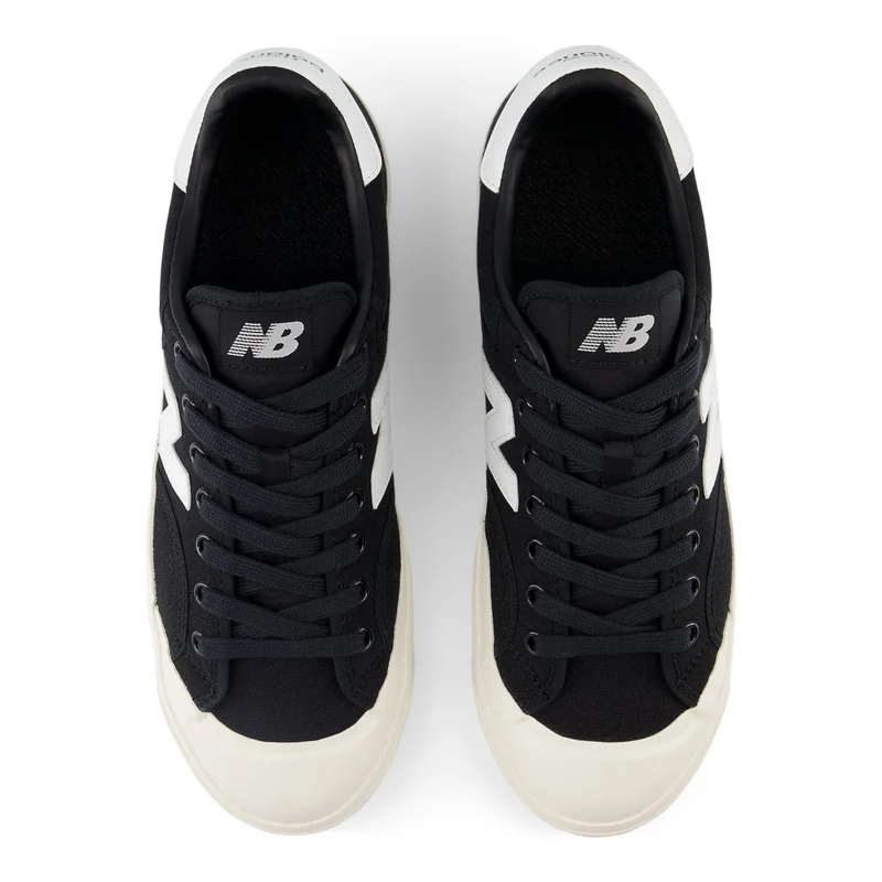 New Balance Herren 100 Fashion Sneaker - Schwarz / Weiß