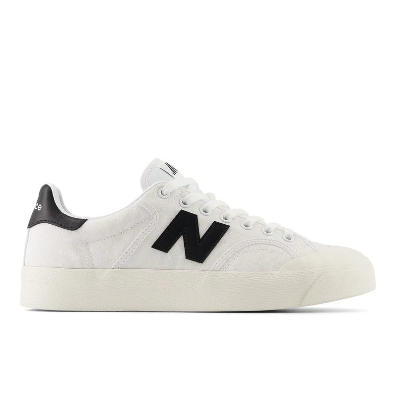 New Balance Herren 100 Fashion Trainer – Weiß / Schwarz