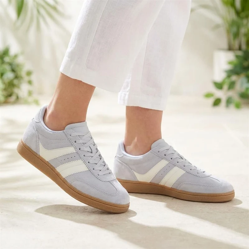 Bellissimo Leather Striped Lace Up Trainers - BELDINGX43005 / 329 348 - Light Blue