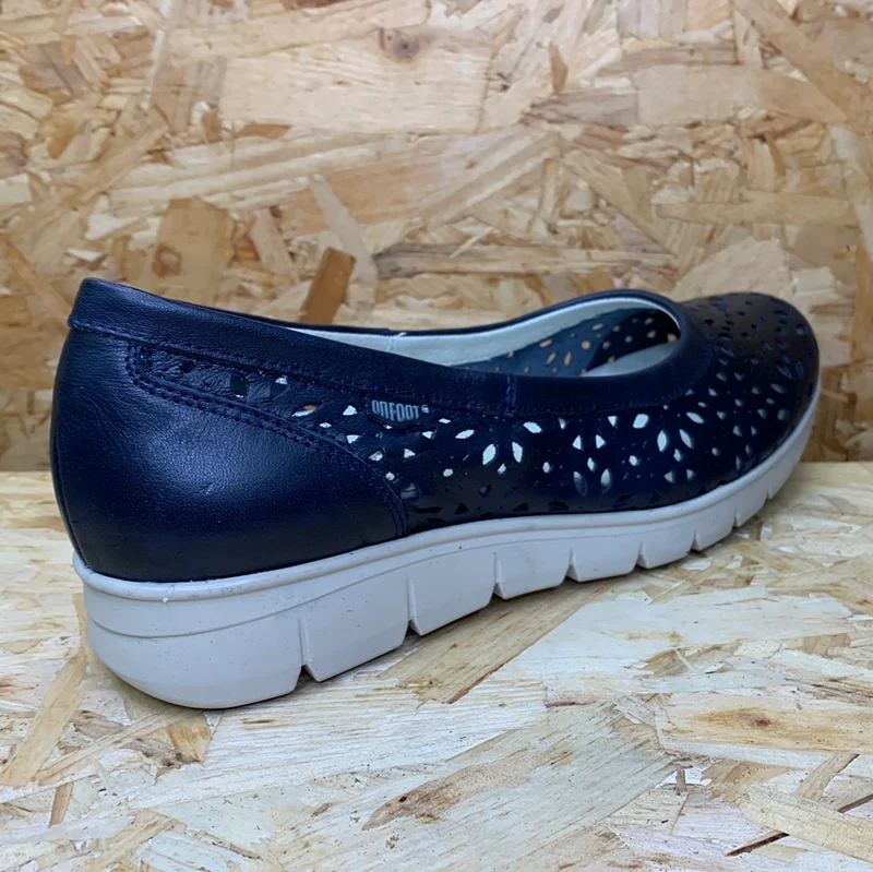 On Foot Damen-Lederschuh – Marineblau