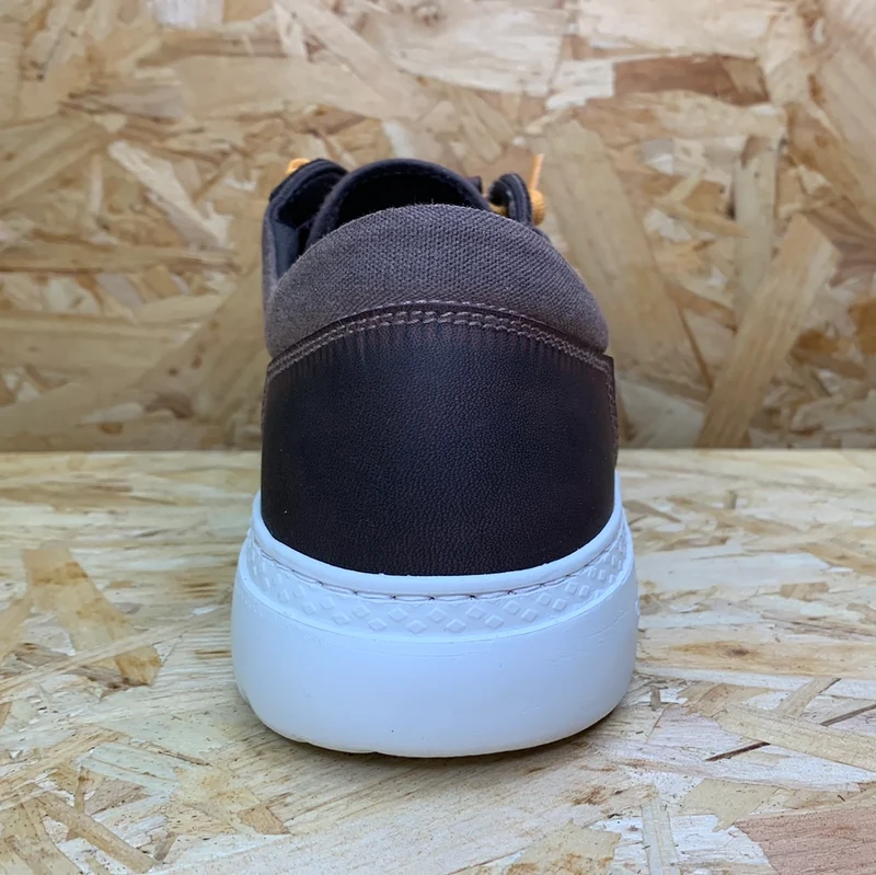 On Foot Herren-Sneaker aus Bio-Baumwolle in Steinwaschung – Braun