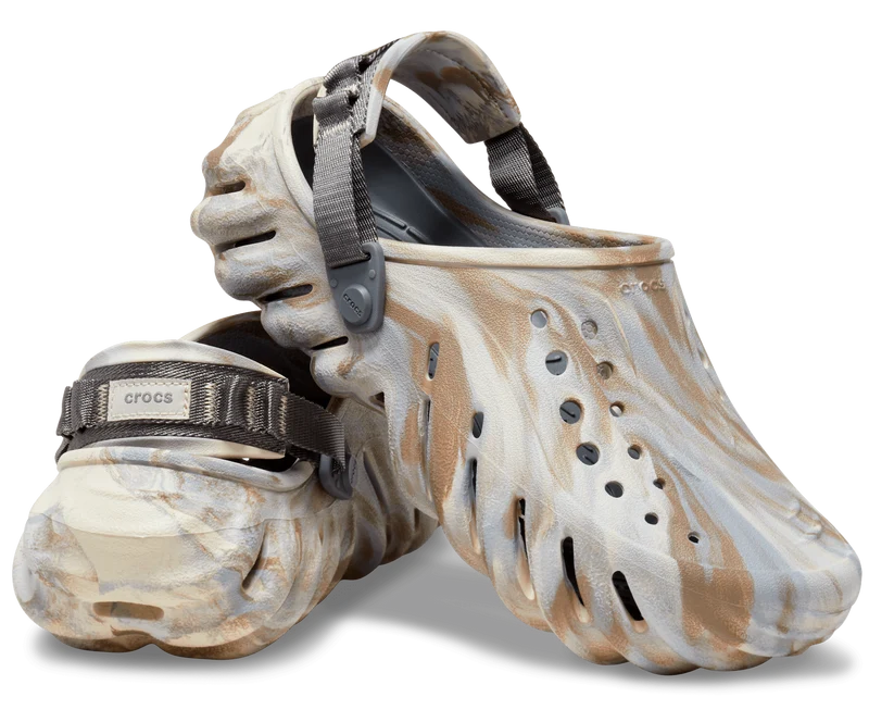 Crocs Unisex Echo Marmorierter Clog – Knochen
