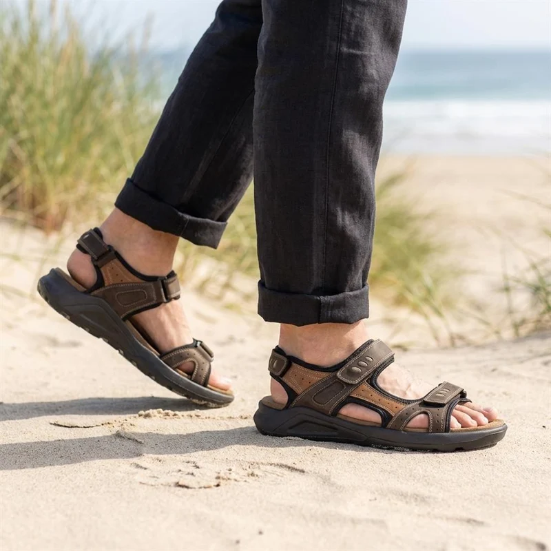 Dual Fasten Comfort Sandals - DDIN43008 / 329 102 - Brown
